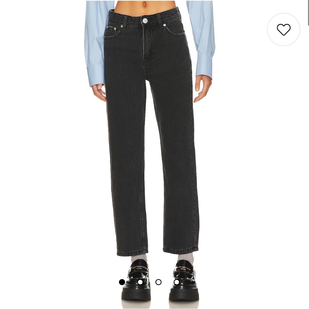Brand New with tag Cropped Jeans in Black size 24
